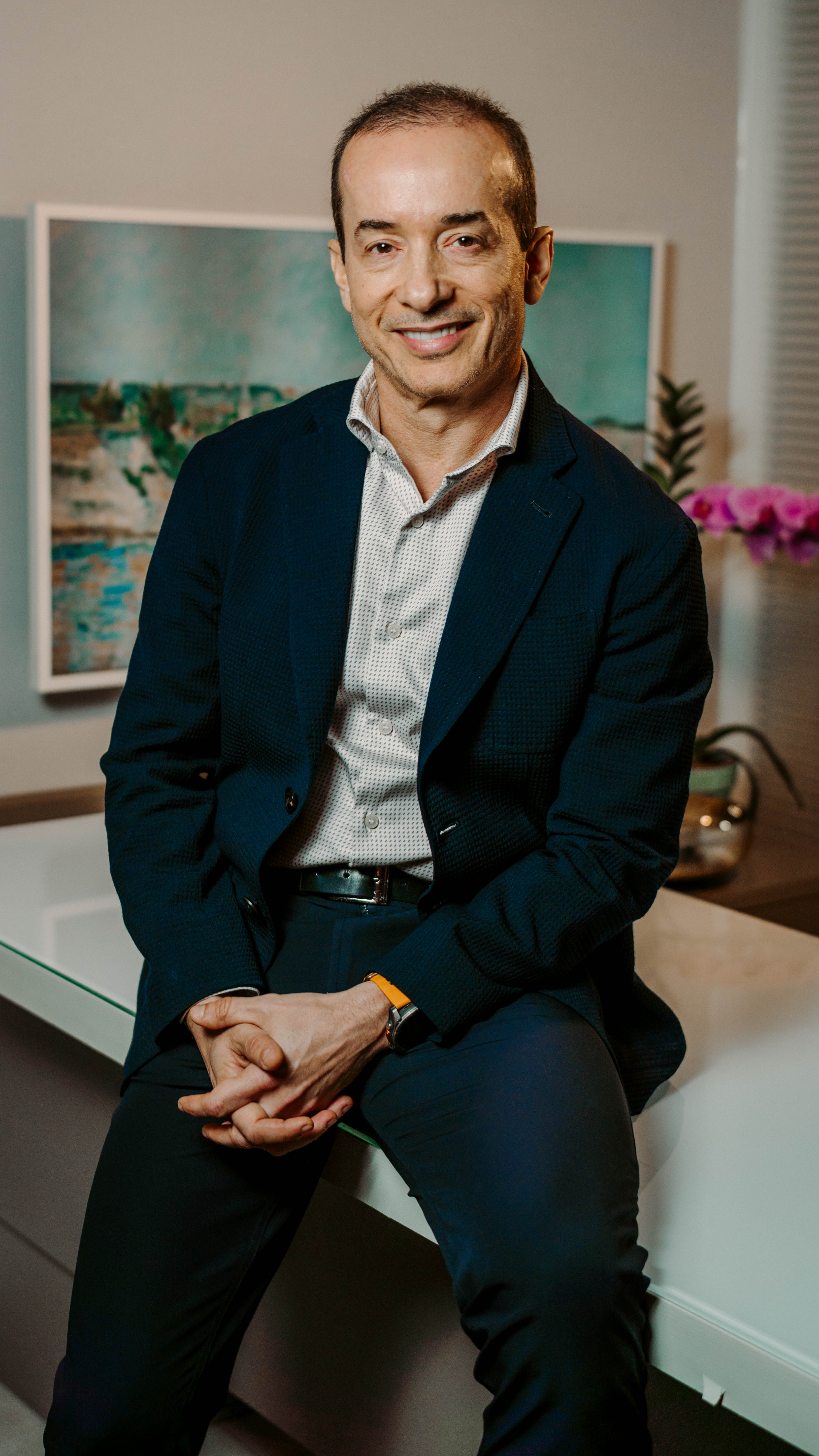 Dr Gustavo Gibin